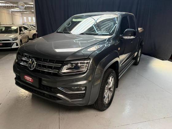 VOLKSWAGEN AMAROK 3.0 V6 TDI DIESEL HIGHLINE CD 4MOTION AUTOMÁTICO VOLKSWAGEN AMAROK 3.0 V6 TDI DIESEL HIGHLINE CD 4MOTION AUTOMÁTICO